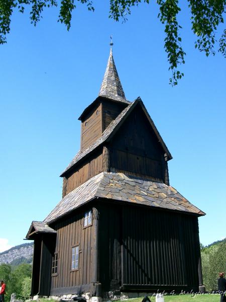 Eglises en bois debout
